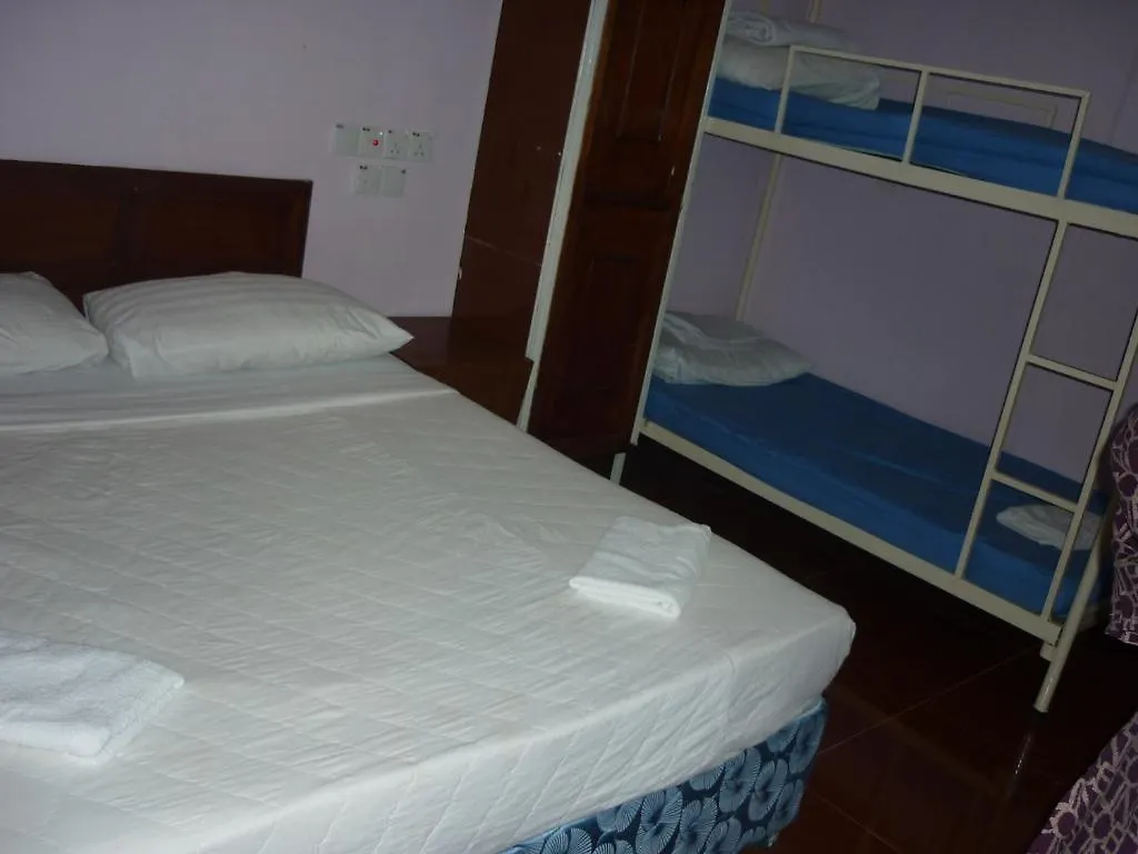 J &J Hotel Kota Kinabalu Hotel económico